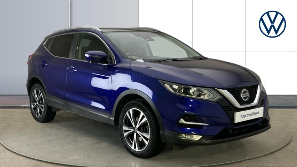 Nissan Qashqai 1.3 DiG-T N-Connecta 5dr Petrol Hatchback